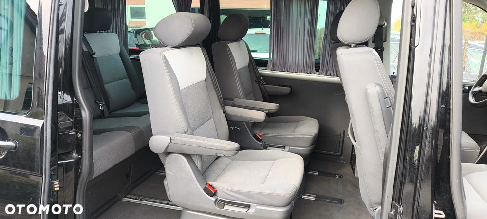 Volkswagen Multivan - 14