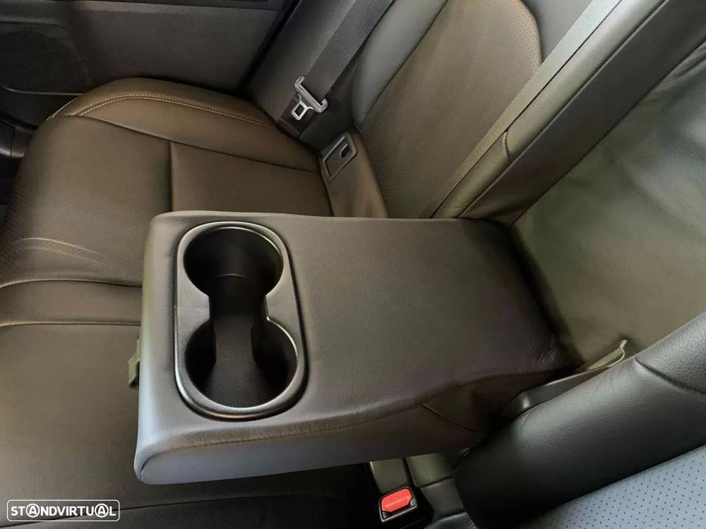 Lexus UX 250h Executive+ - 30