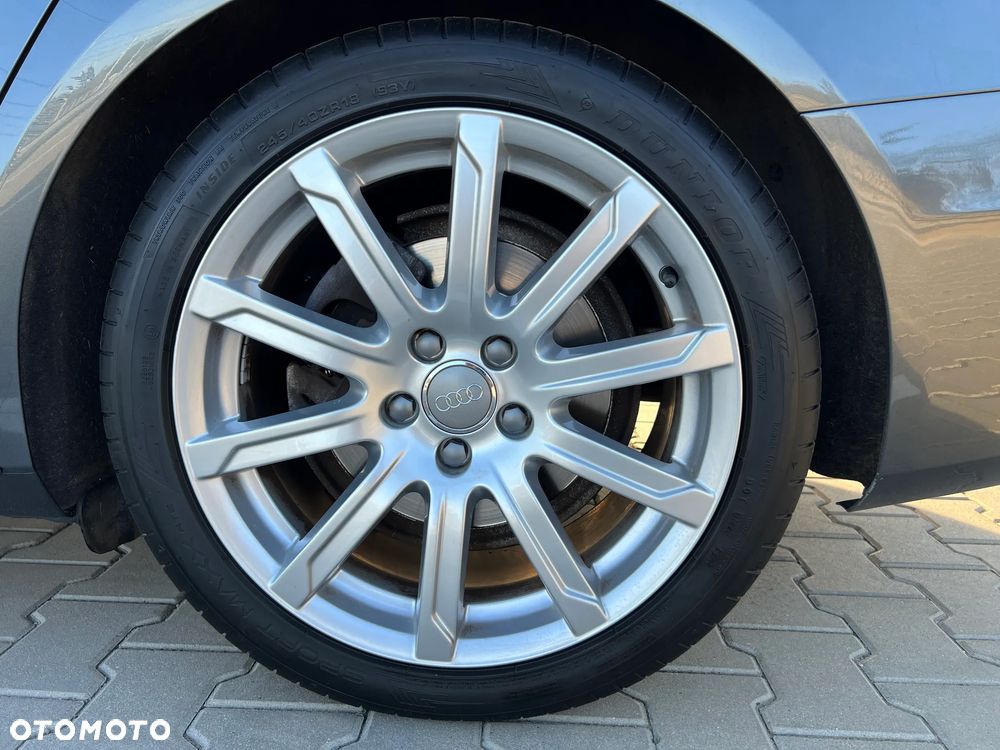 Audi A4 Limousine 2.0 TDI DPF quattro S tronic S line Sportpaket - 12