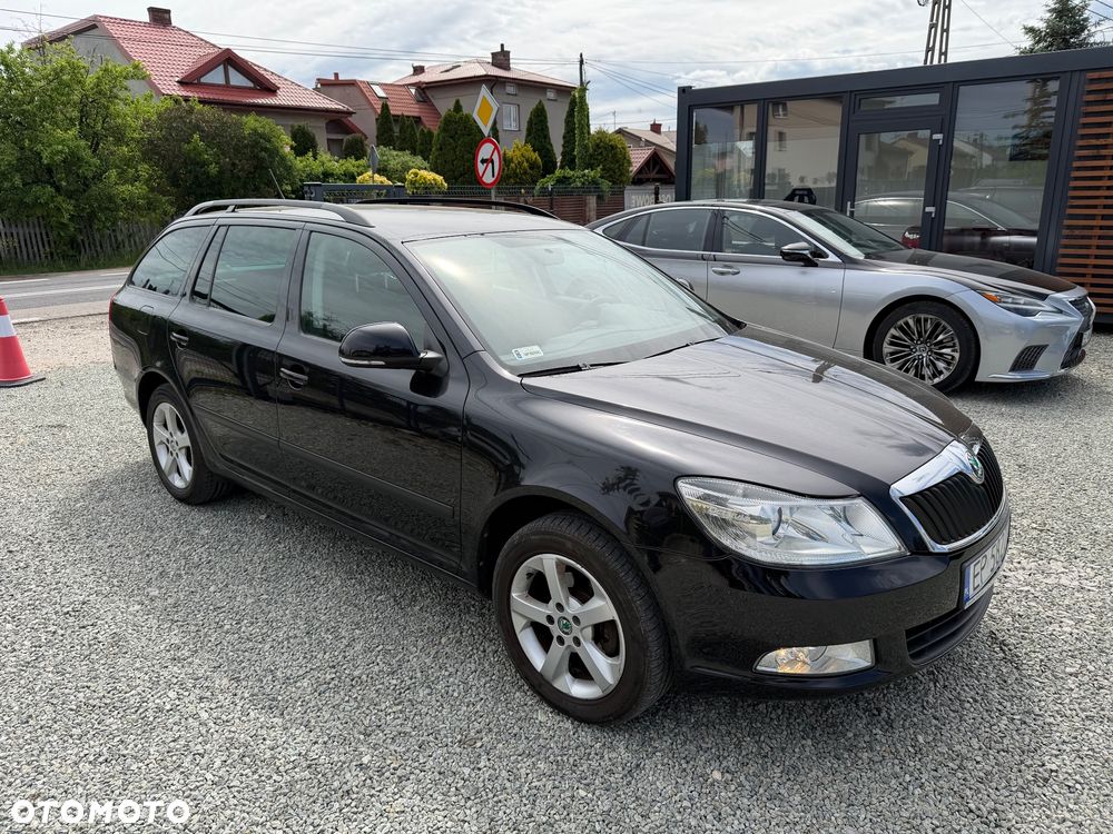 Skoda Octavia 1.6 Elegance - 17