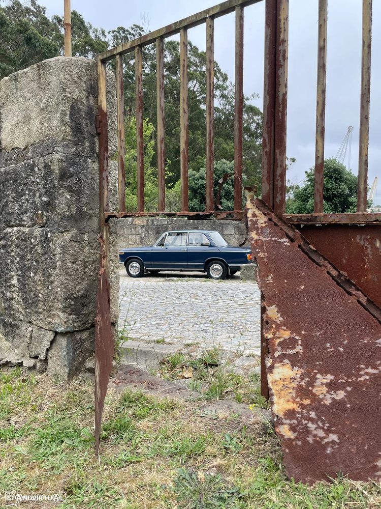 BMW 1602 - 42