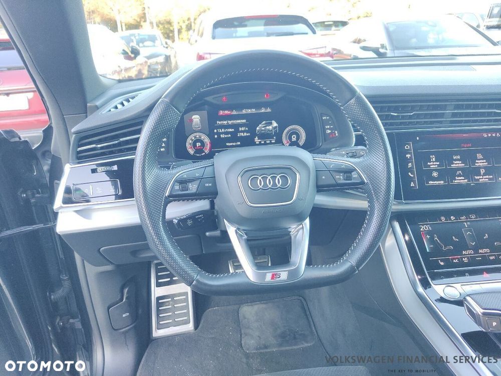 Audi Q8 55 TFSI mHEV Quattro Tiptronic - 13