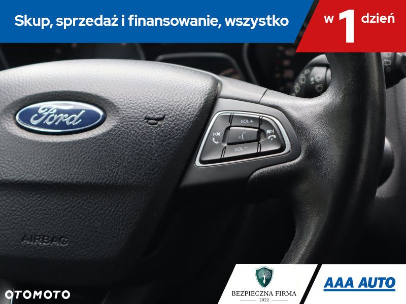 Ford Focus - 17