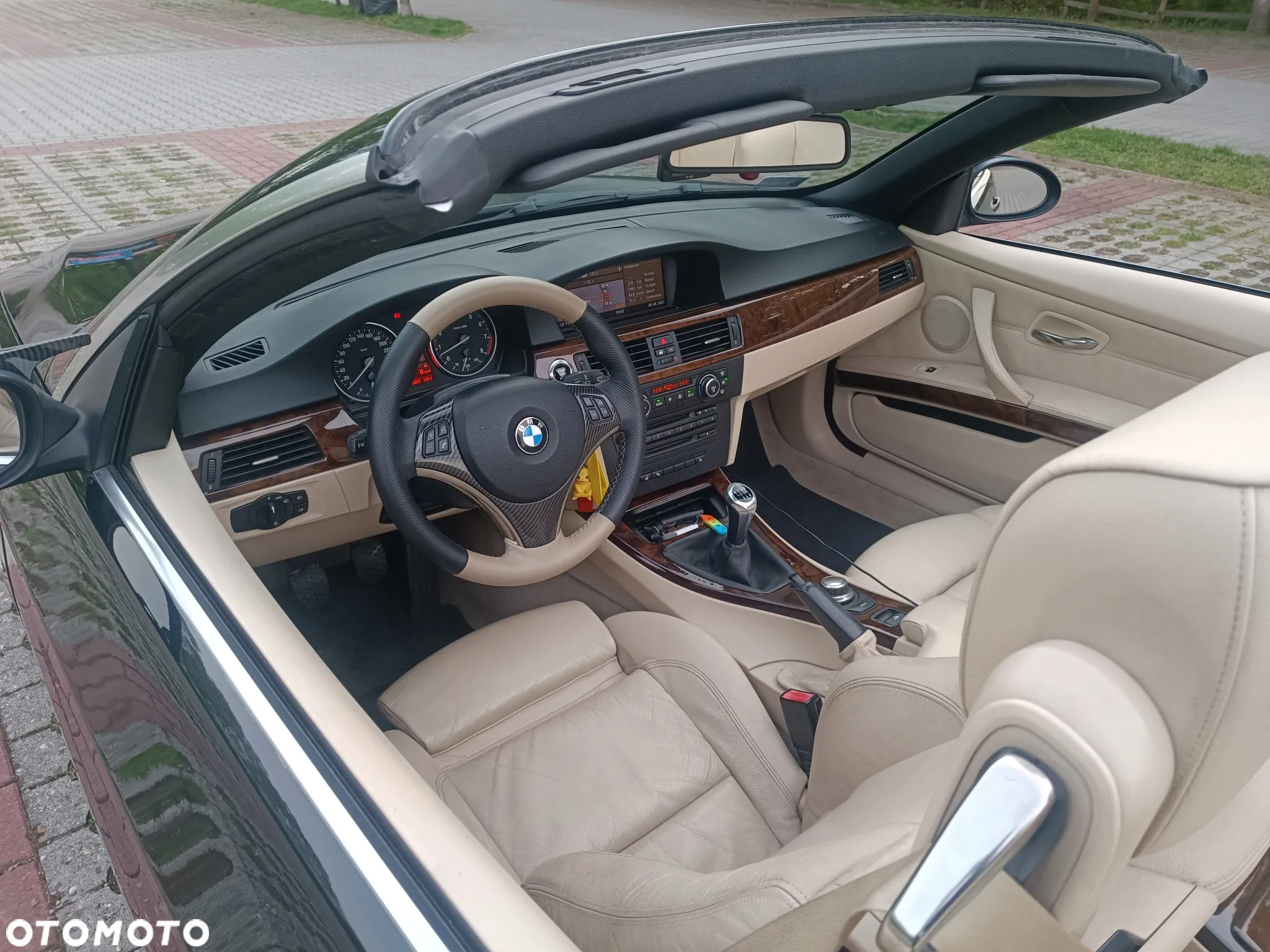 BMW Seria 3 330i - 5