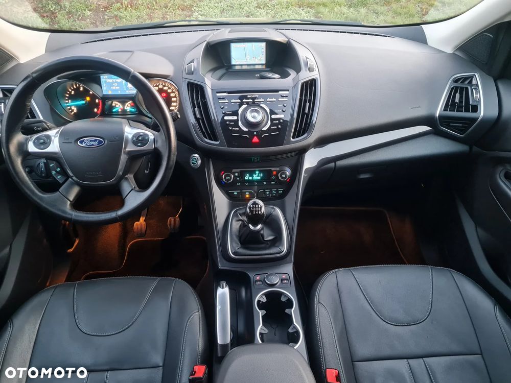 Ford Kuga 2.0 TDCi Titanium - 23