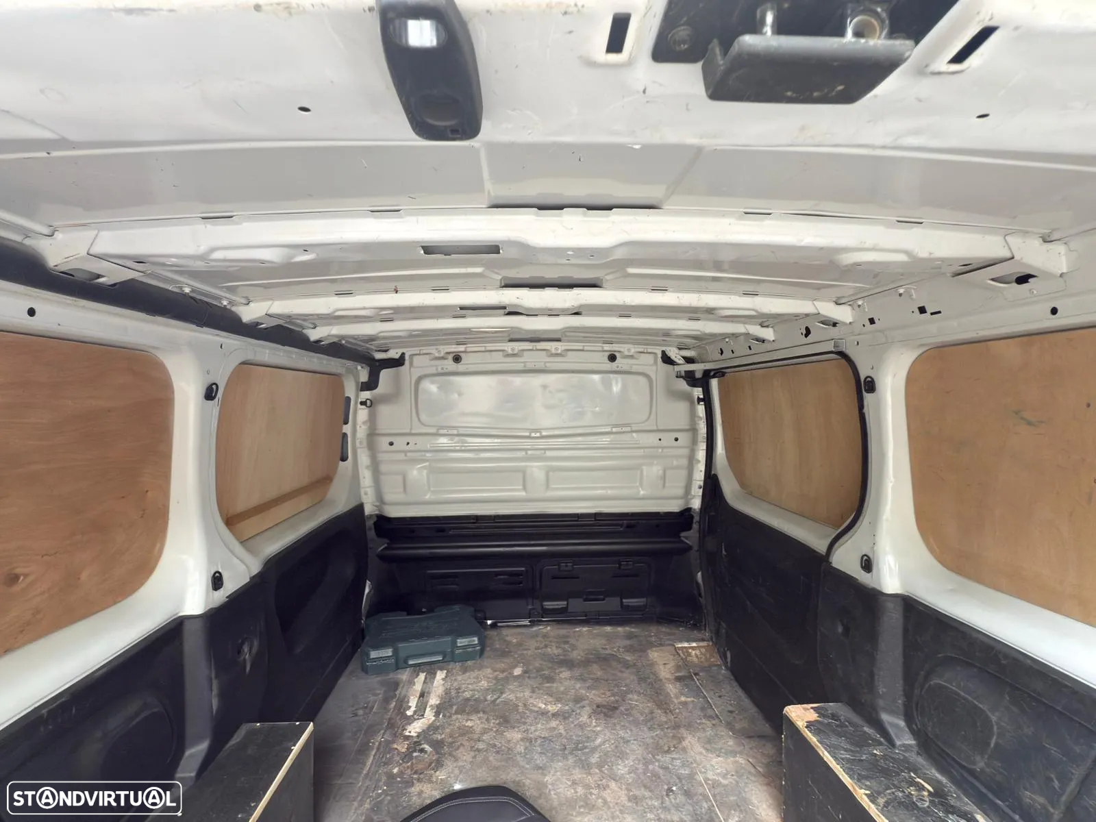 Renault Trafic - 9