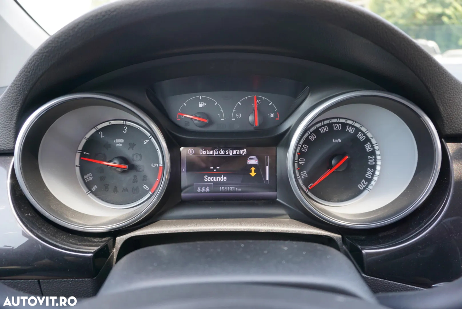 Opel Astra 1.6 BiTurbo CDTI ECOTEC Start/Stop Dynamic - 18