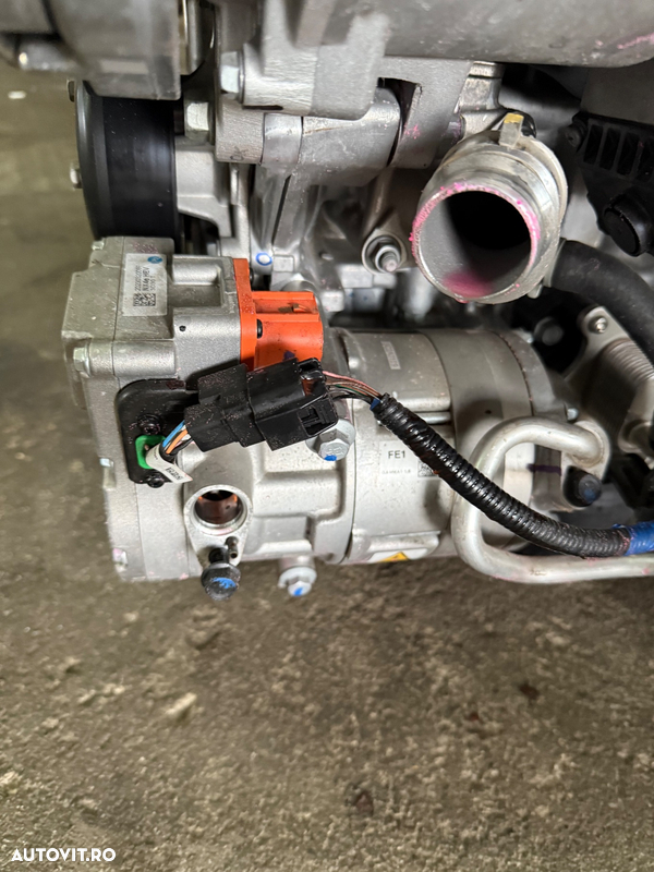 Compresor clima HYUNDAI TUCSON 1.6 benz si hybrid cu 20.000 km an 2023