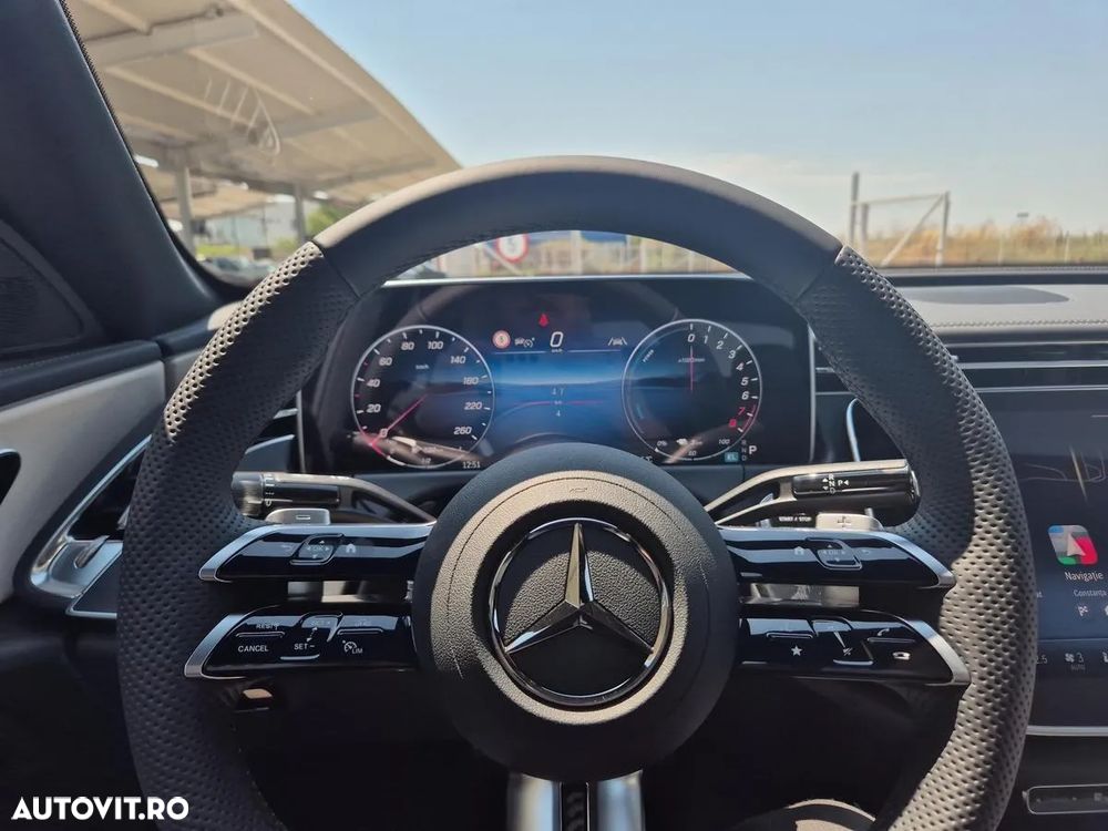 Mercedes-Benz E - 11