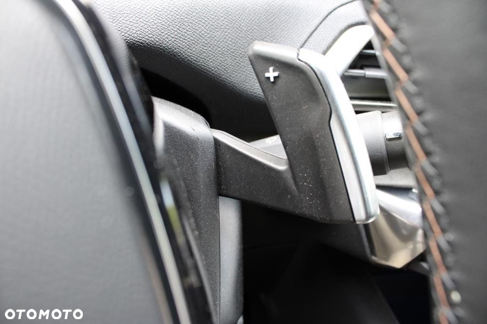 Peugeot 5008 - 17