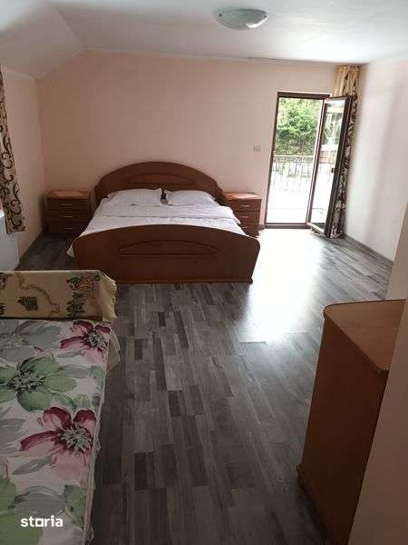 Casa de inchiriat/vacanta - Imagine principală: 5/8