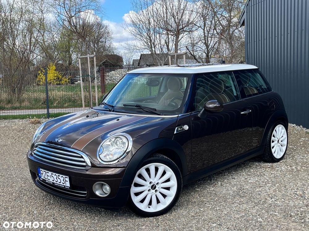 MINI Cooper 50 Mayfair - 40