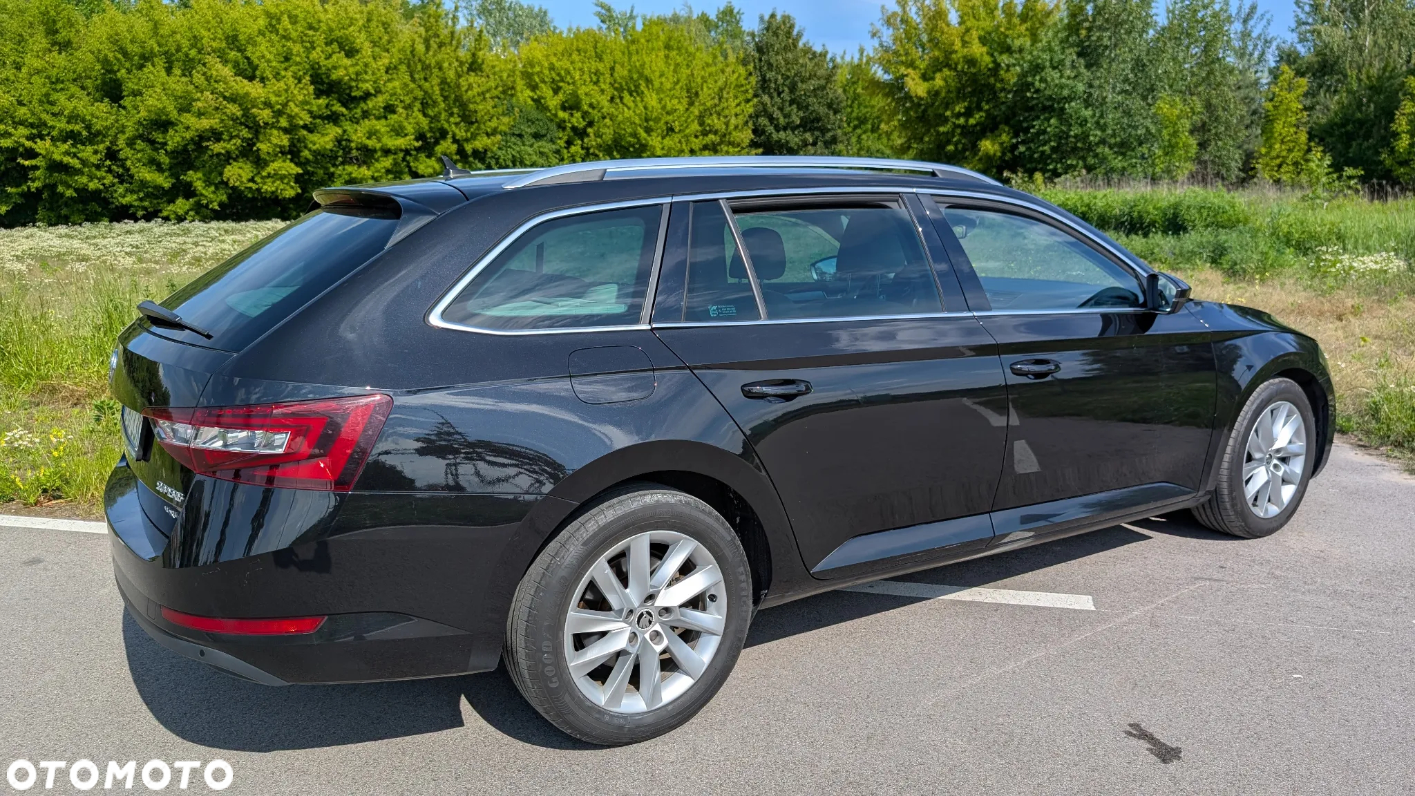 Skoda Superb 2.0 TDI 4x4 Style DSG - 4