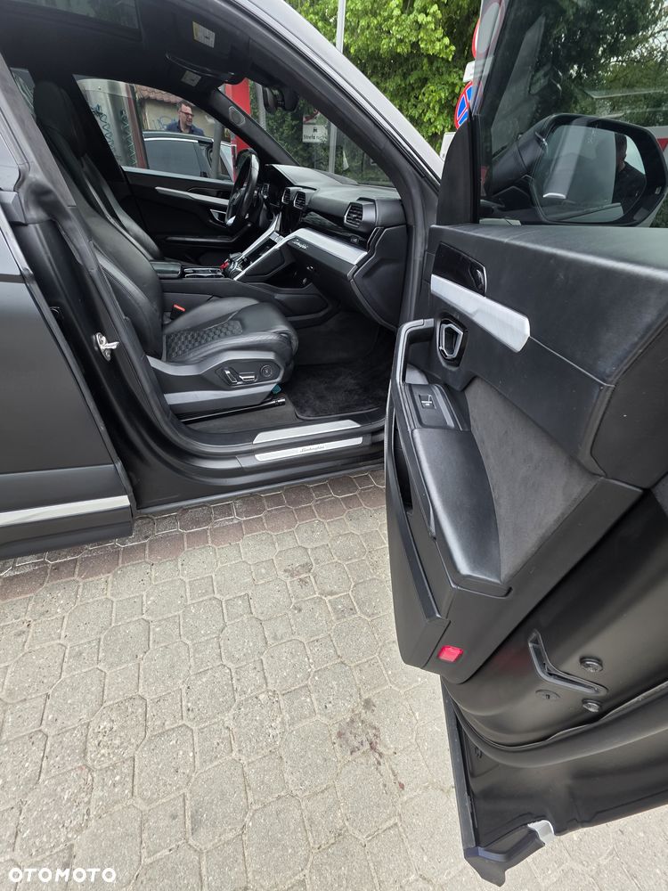 Lamborghini Urus - 24