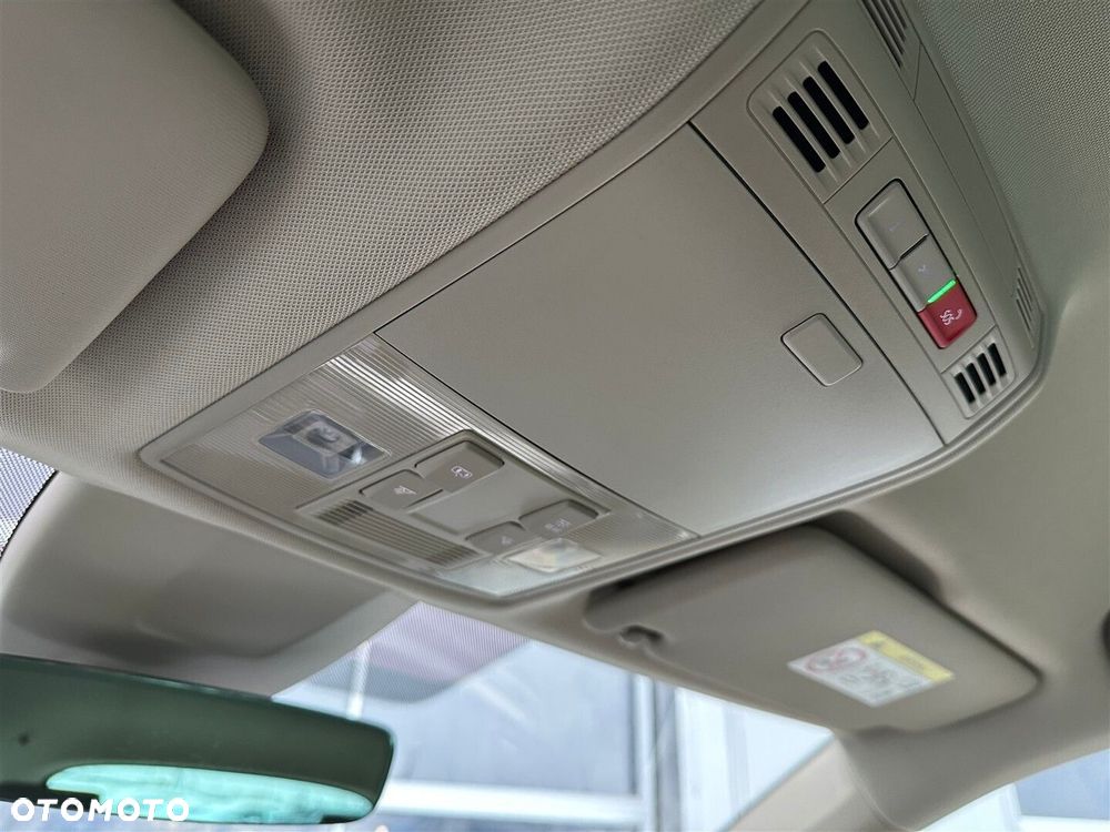 Skoda Superb 2.0 TSI 4x4 L&K DSG - 30