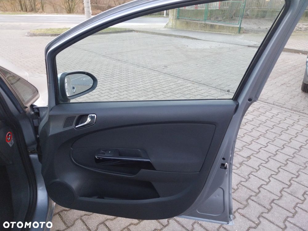 Opel Corsa 1.2 16V Edition - 23