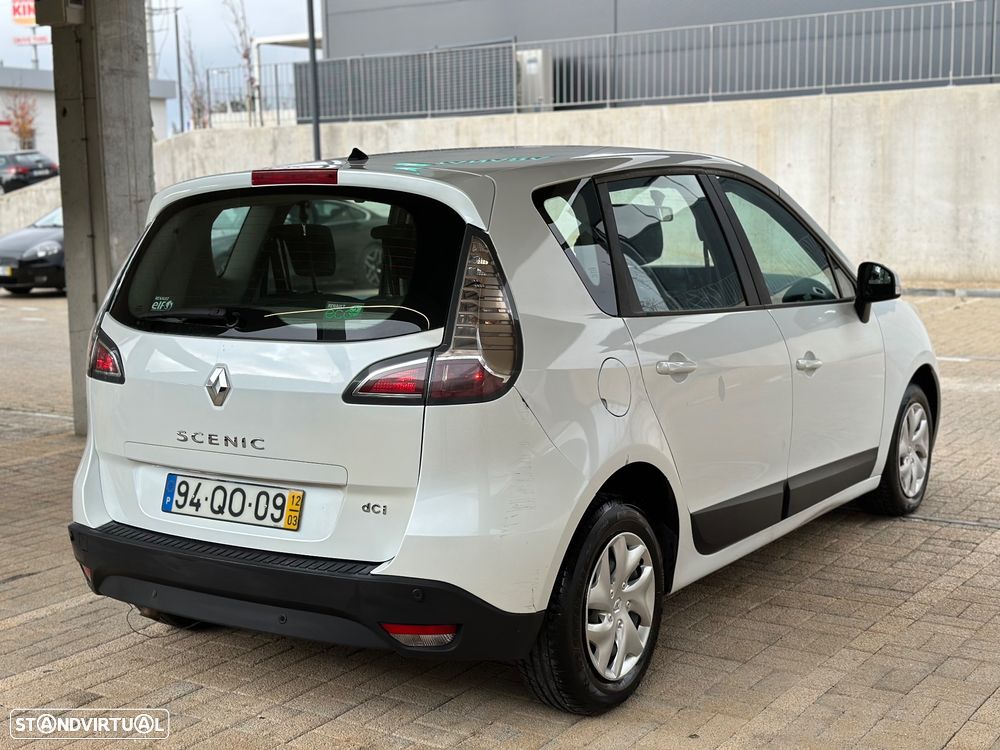 Renault Scénic 1.5 dCi Dynamique S - 3