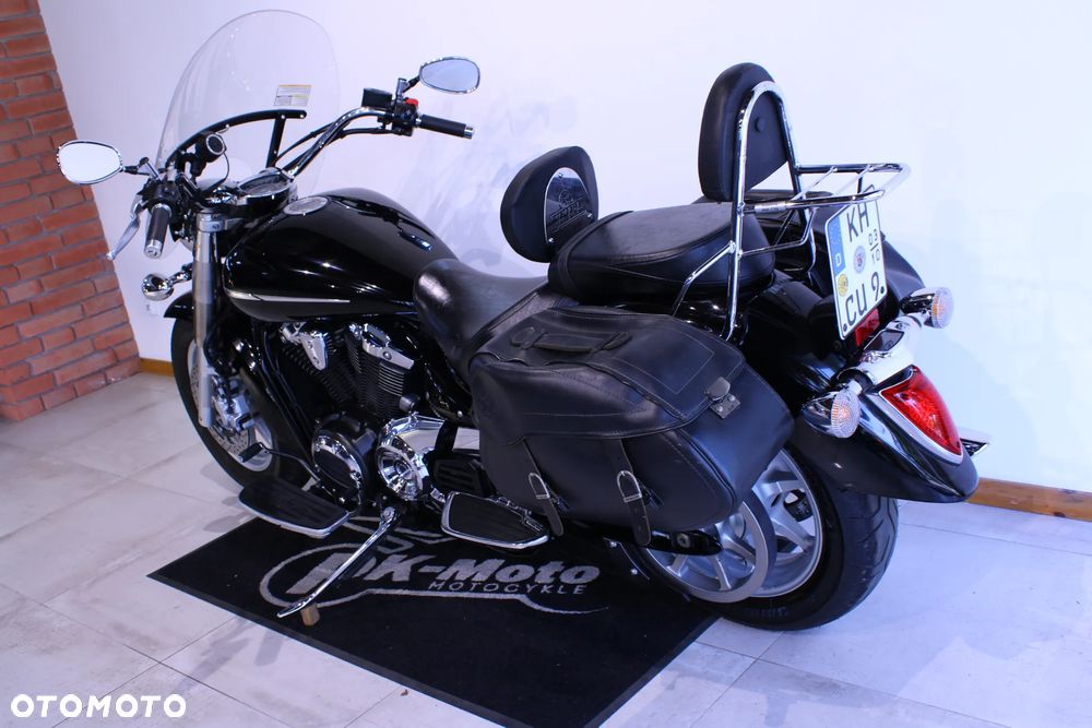 Yamaha XVS - 6