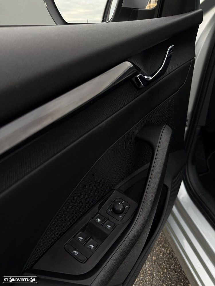 Skoda Octavia Break 2.0 TDI DSG Premium Edition - 12