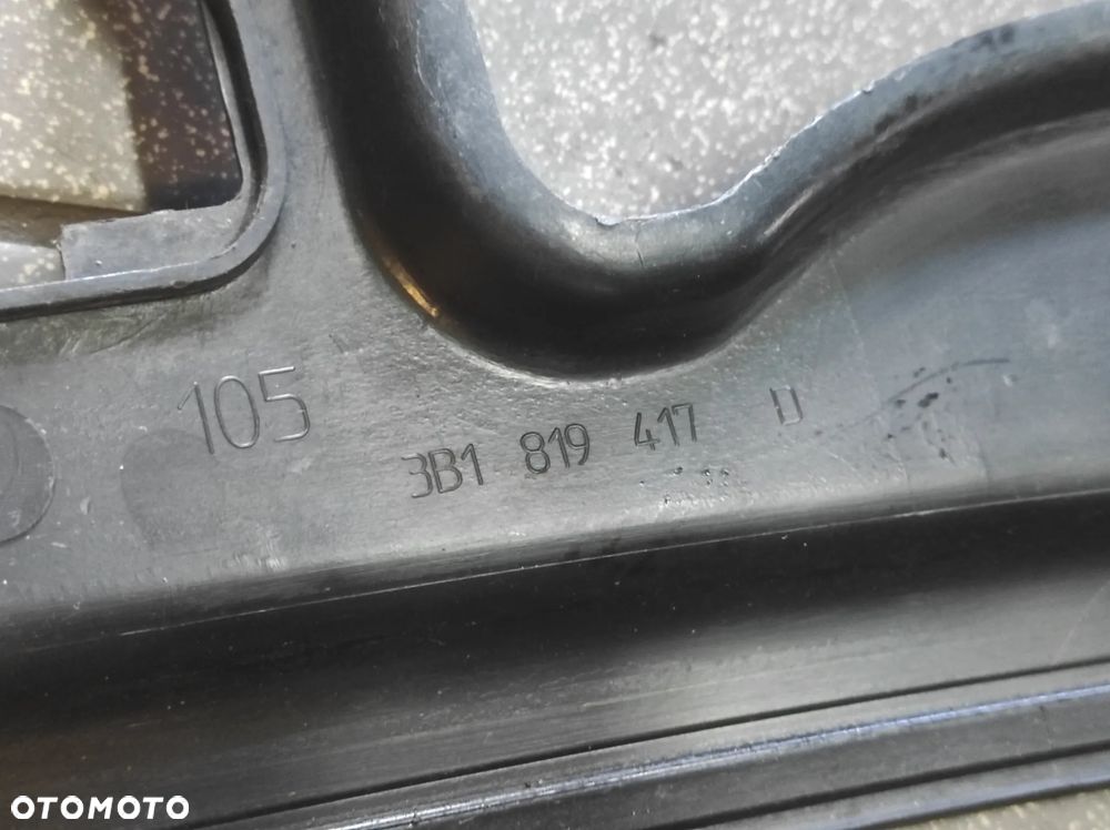 VW PASSAT B5 FL SKODA SUPERB 1 3B1819417D PODSZYBIE PLASTIKOWE OSŁONA ZGARNIACZ WODY WYSYŁKA !!!! - 4