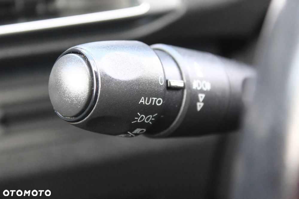 Peugeot 3008 BlueHDi 130 Stop & Start Active Business-Paket - 30