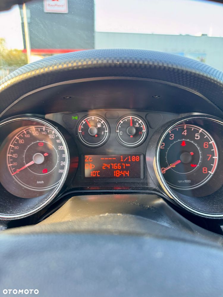 Fiat Bravo 1.4 16V Dynamic - 8