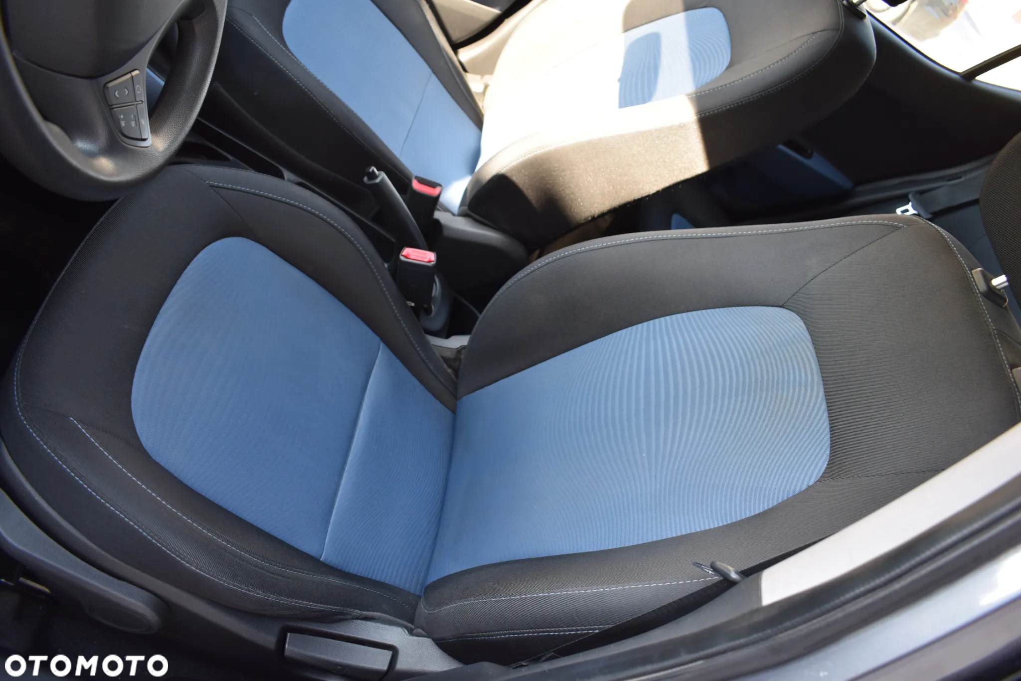 Hyundai i10 1.0 Premium - 9