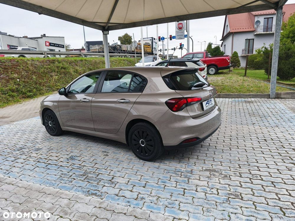 Fiat Tipo 1.4 T-Jet 16v Lounge - 19