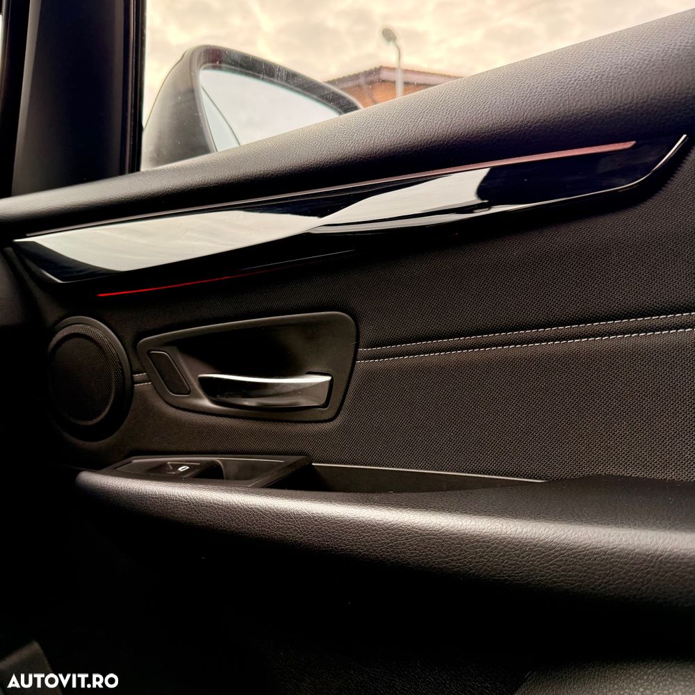 BMW Seria 2 218d Sport-Aut. Sport Line - 26