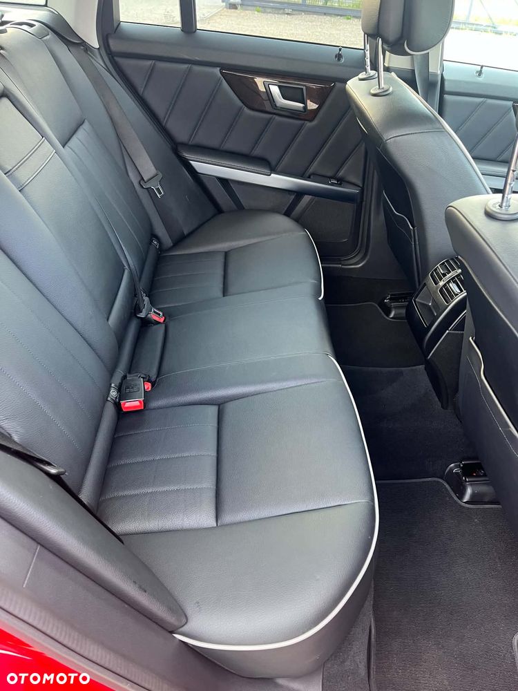 Mercedes-Benz GLK 350 4Matic (BlueEFFICIENCY) 7G-TRONIC - 10