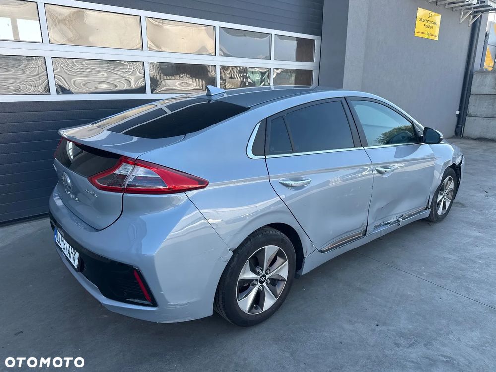 Hyundai IONIQ Electric Premium - 6