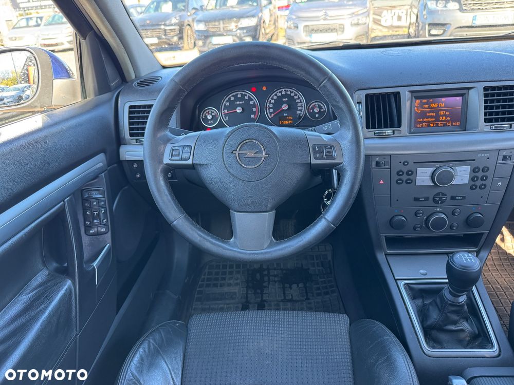Opel Vectra 2.2 Comfort - 24