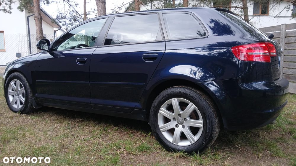 Audi A3 Sportback 1.6 TDI DPF Ambition - 10