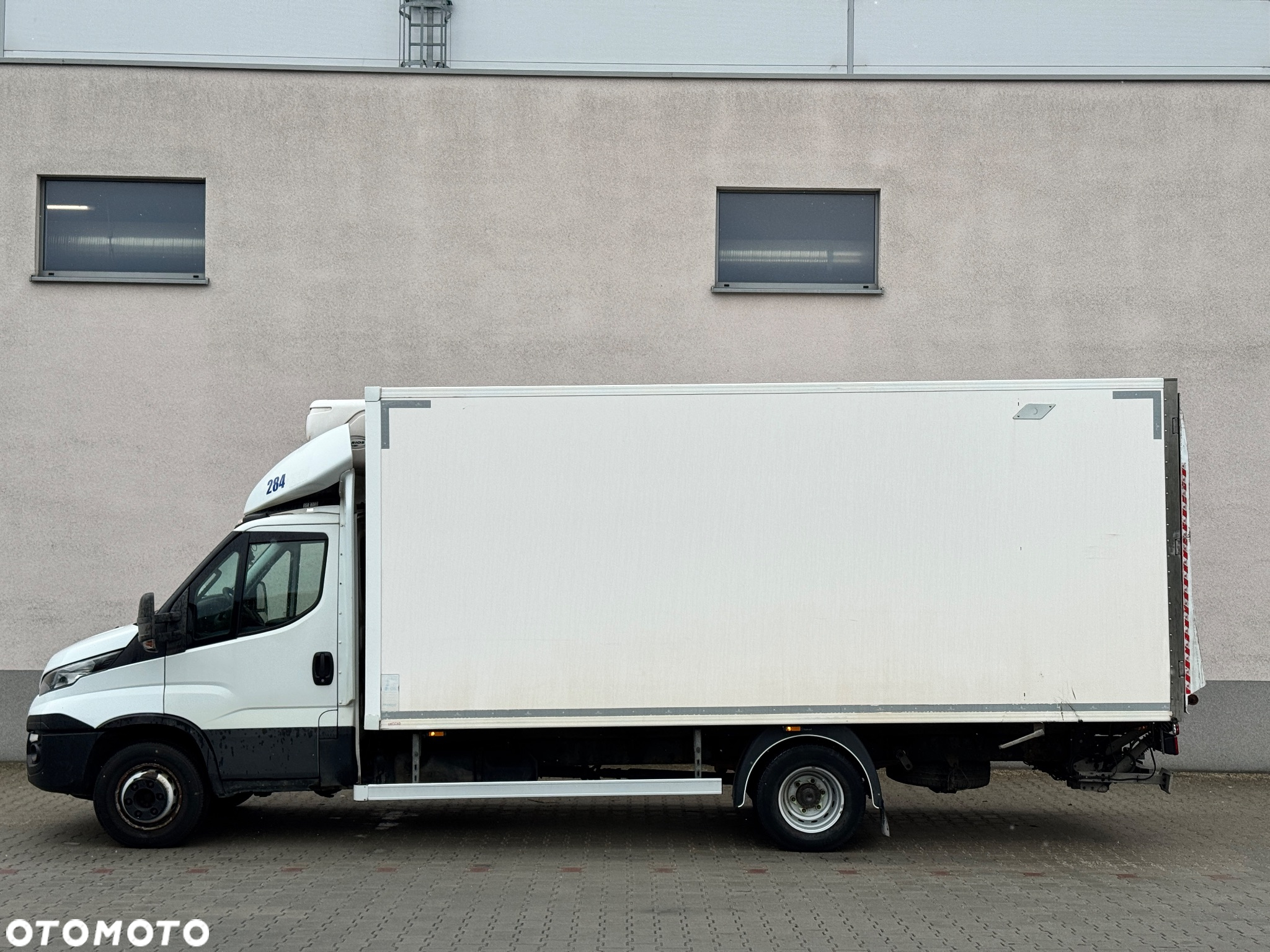 Iveco 70C18 - 10