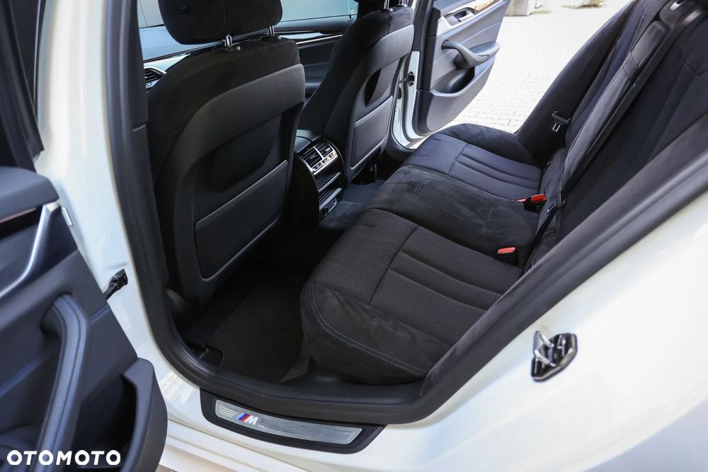 BMW Seria 5 520d M Sport Edition - 20