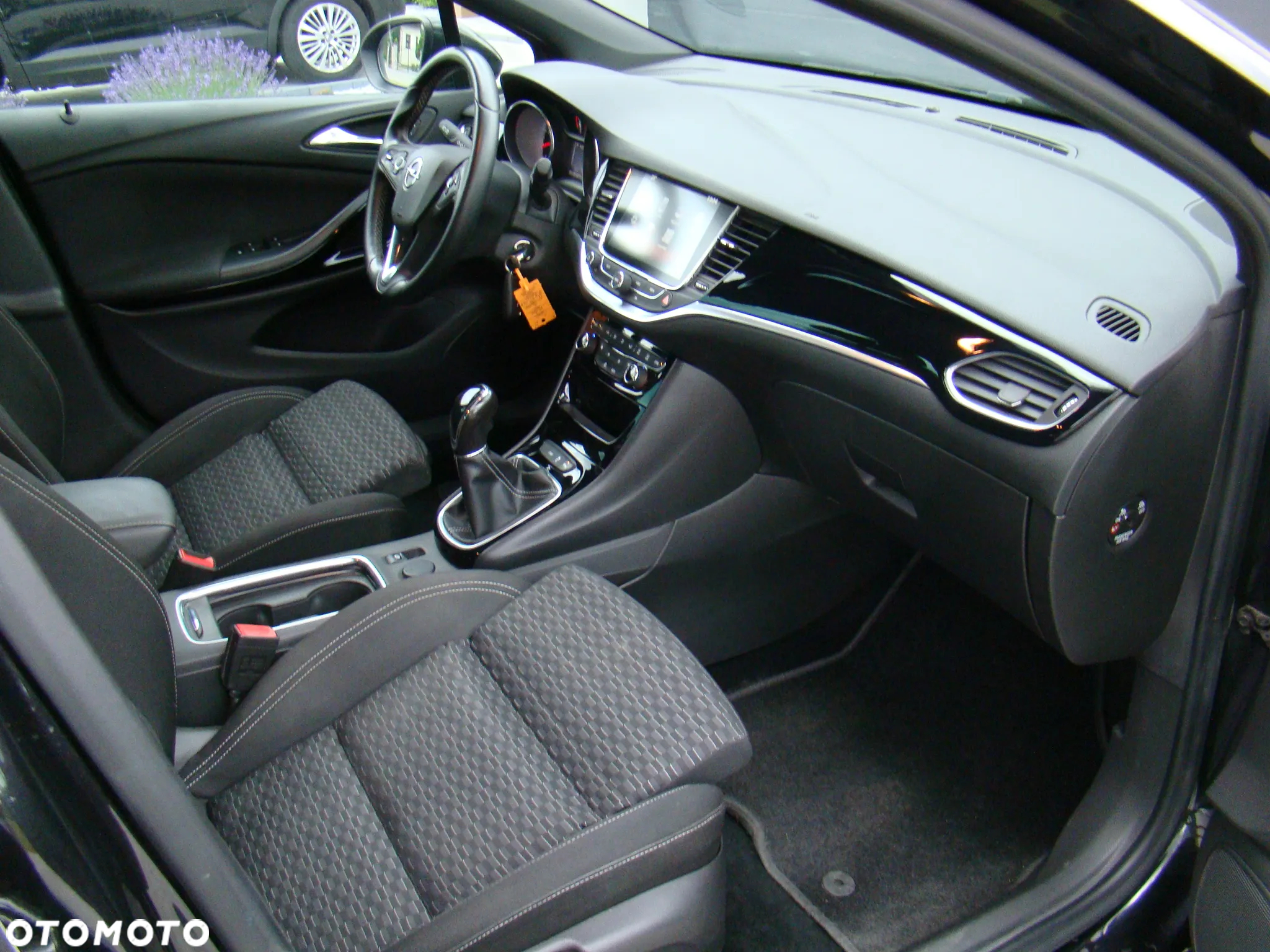 Opel Astra 1.4 Turbo Dynamic - 33