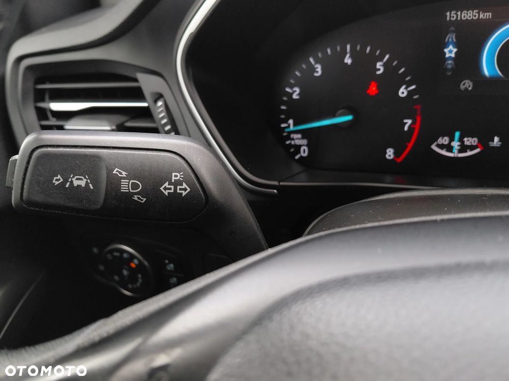 Ford Focus 1.5 EcoBoost Titanium - 11