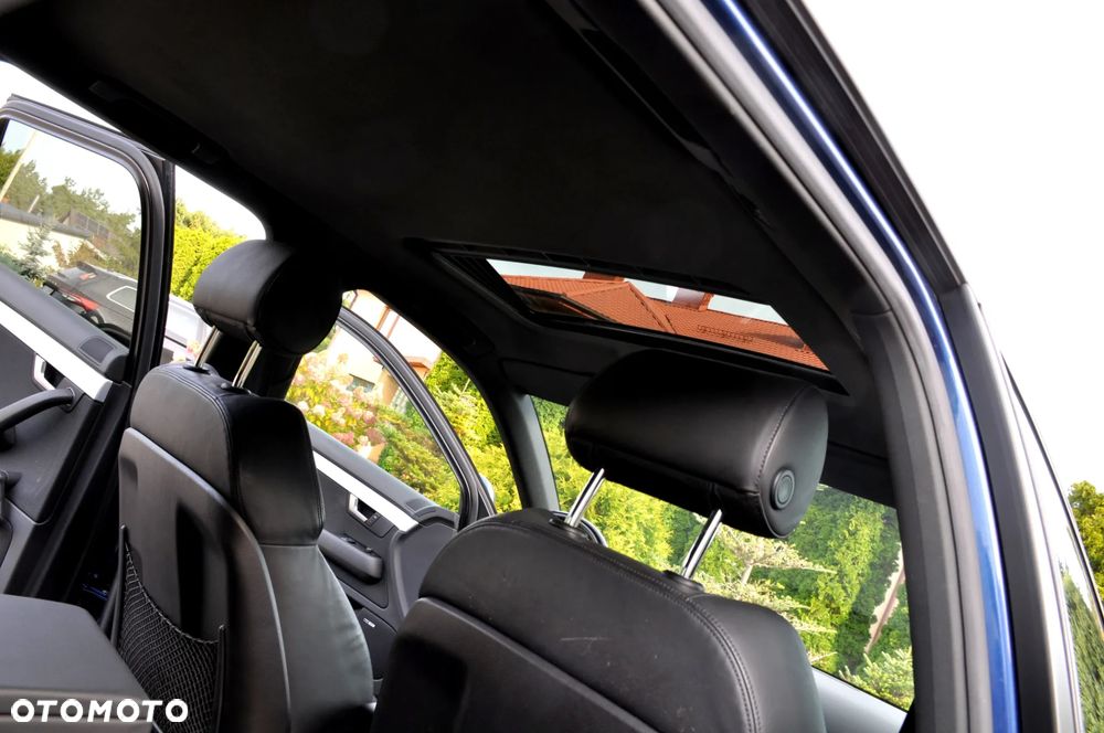 Audi A4 Avant - 32