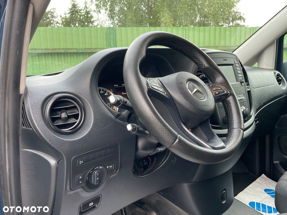 Mercedes-Benz Vito - 22