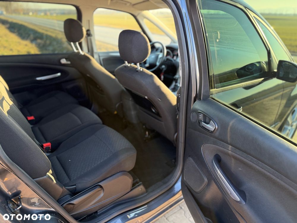 Ford Galaxy 2.0 TDCi Trend - 25