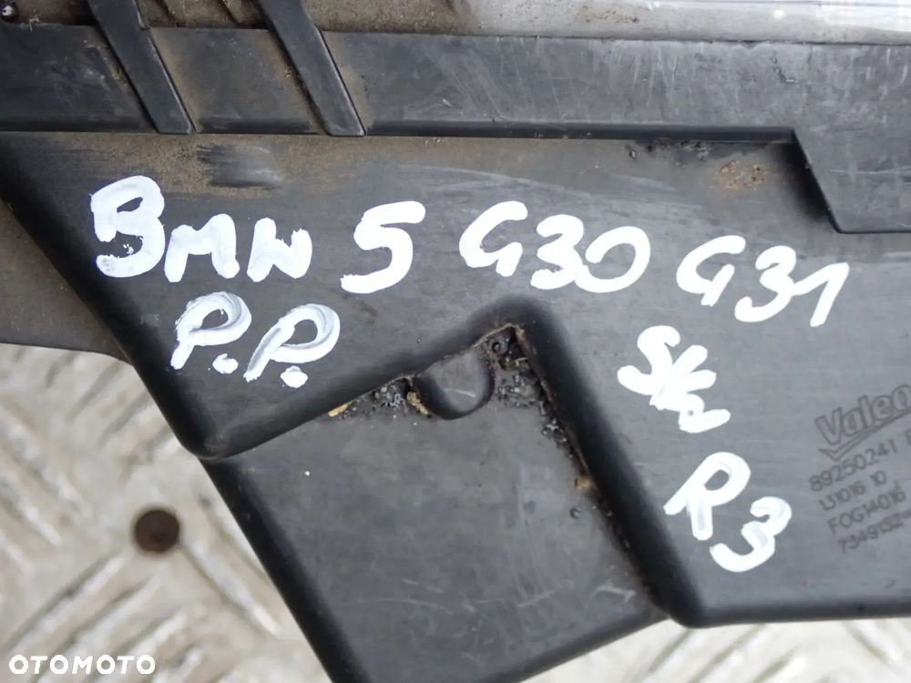 ŚWIATŁA DO JAZDY DZIENNEJ LEWE / PRAWE Z 3X PDC  BMW 5 G30  G31 89250251LH / 89250241RH - 11