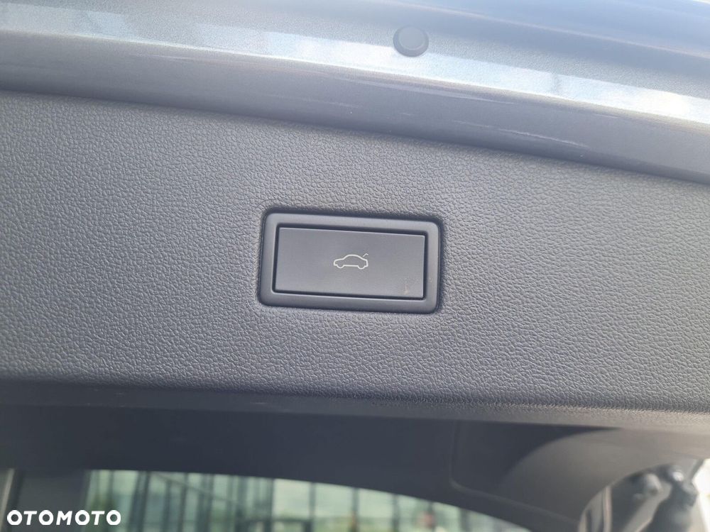Volkswagen Tiguan Allspace 2.0 TDI 4Mot Elegance DSG - 34