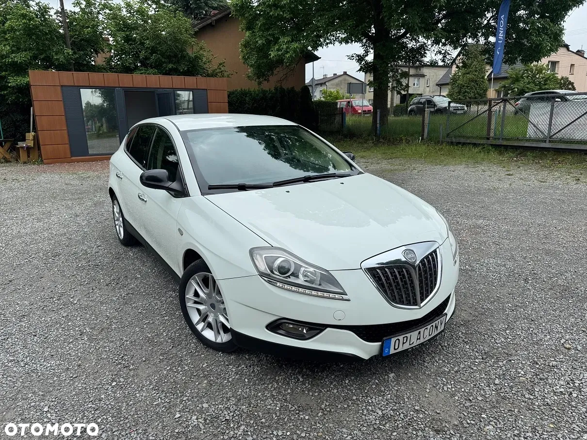 Lancia Delta - 15