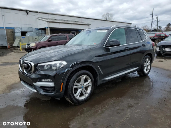 BMW X3 xDrive30i Advantage