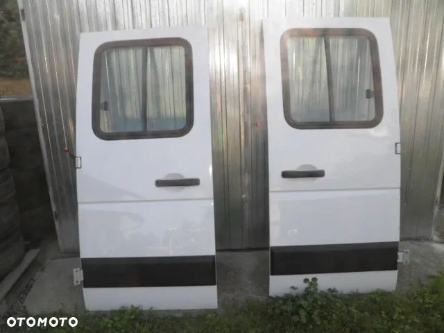 DRZWI LEWE PRAWE RENAULT MASTER IV DOKA