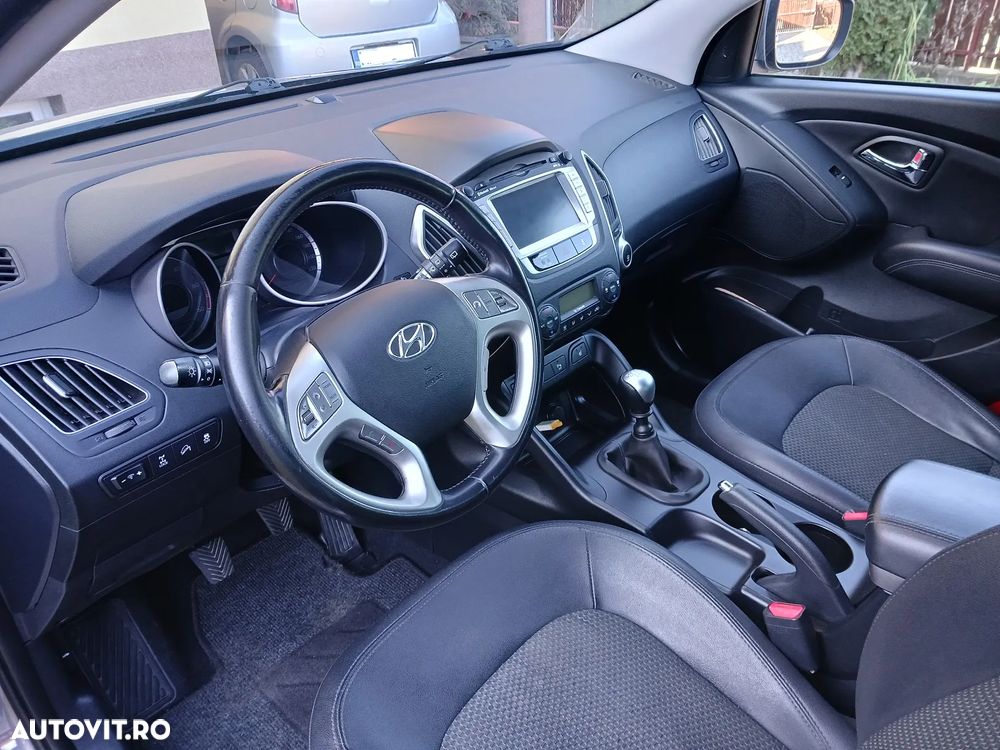 Hyundai ix35 2.0 CRDI 4WD Comfort - 7