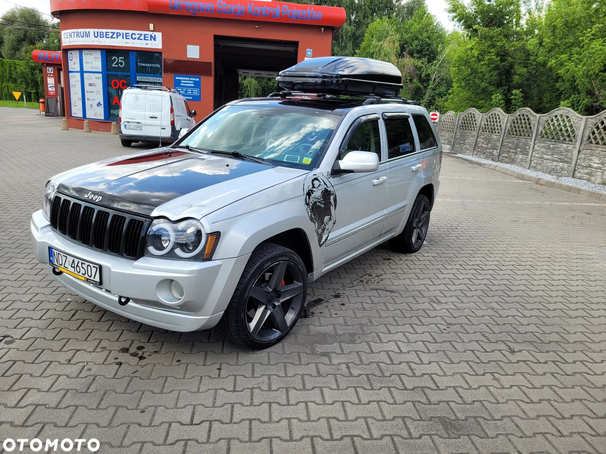Jeep Grand Cherokee 5.7 V8 HEMI Automatik Overland