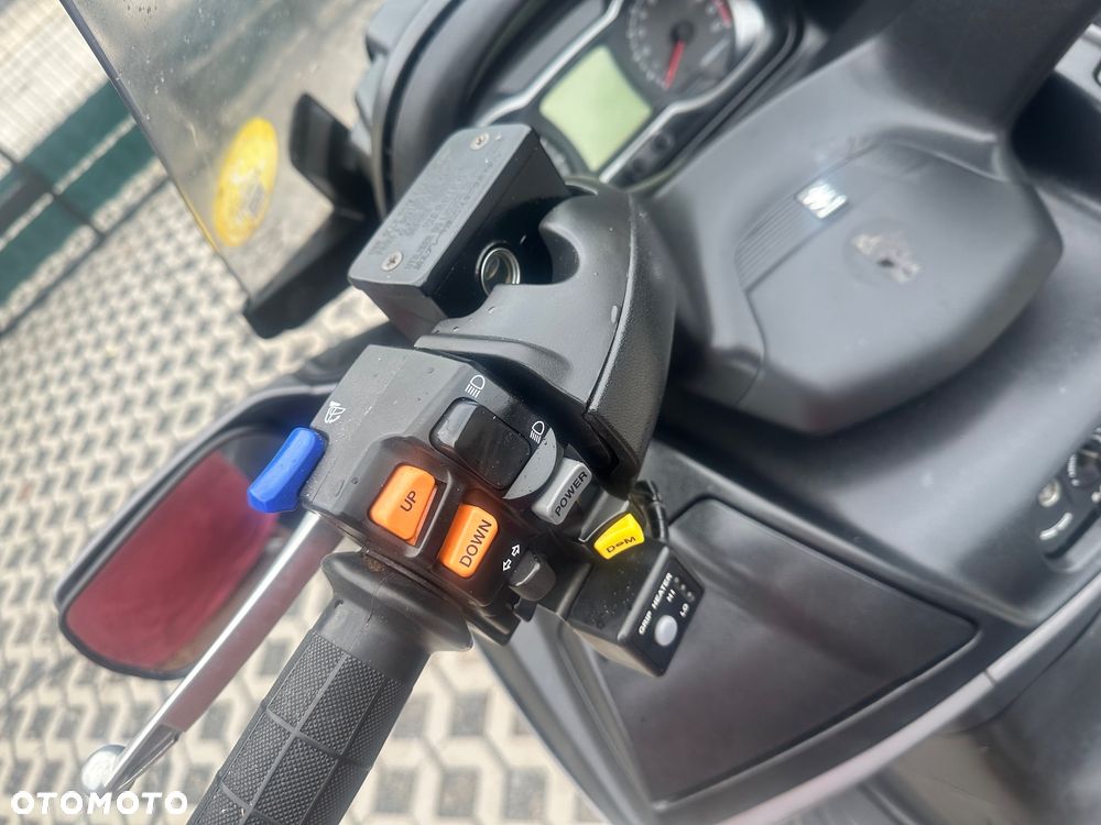 Suzuki Burgman - 2
