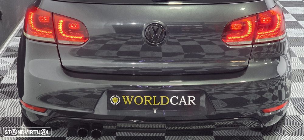 VW Golf 2.0 TDI DPF DSG GTD - 23