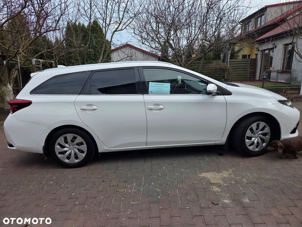 Toyota Auris 1.6 Prestige - 2